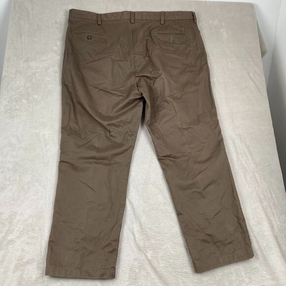 Dockers Men's Khaki Pants 42x30 D4 Classic Fit Brown 100% Cotton Straight Leg - Picture 12 of 12